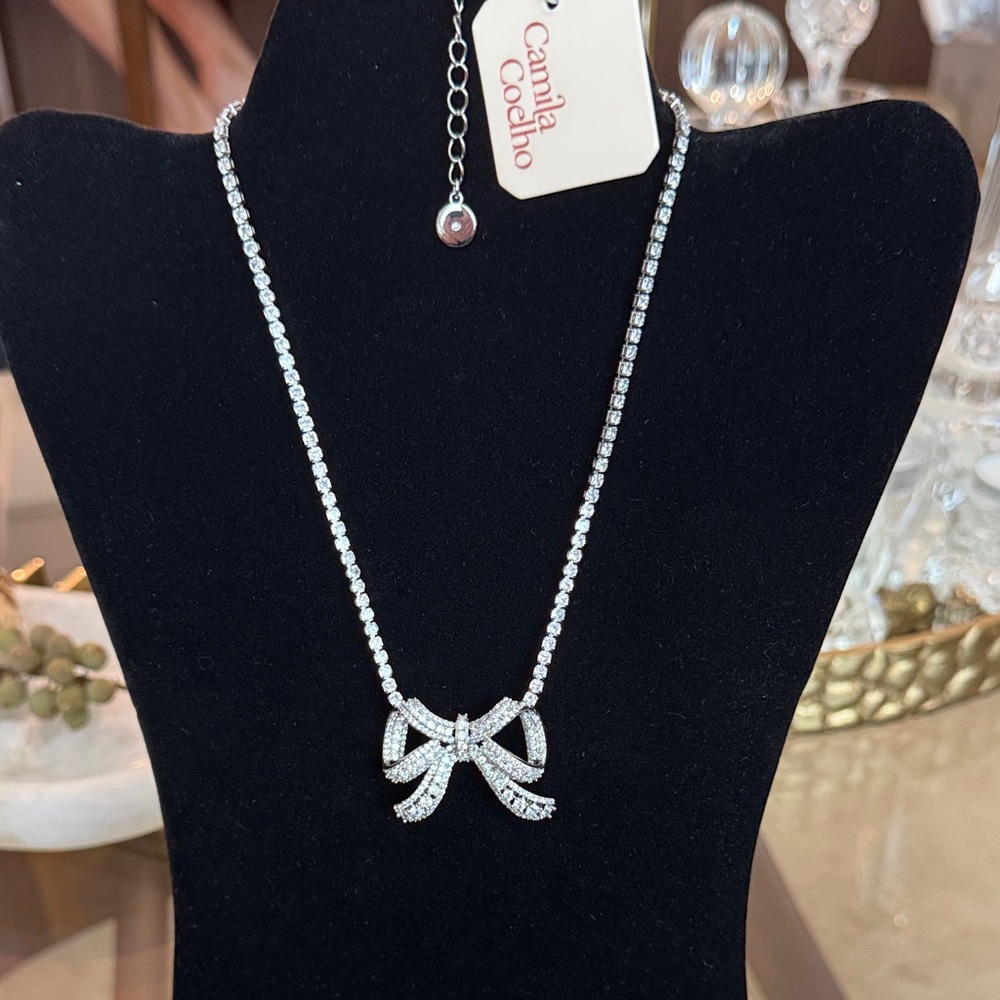 Camila Coelho Elegant Silver colored Bow Necklace